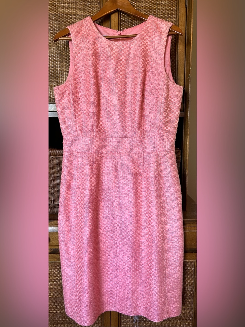 Maggy London Pink Sleeveless Sheath Dress